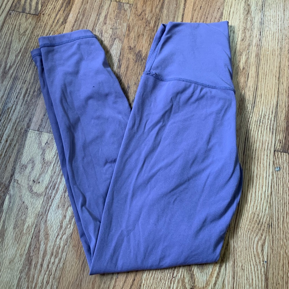 Born Primitive cropped sz M